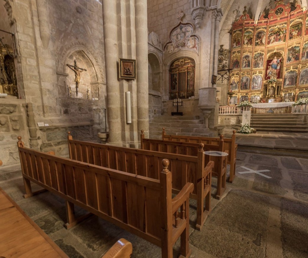 Virtual reality church nave